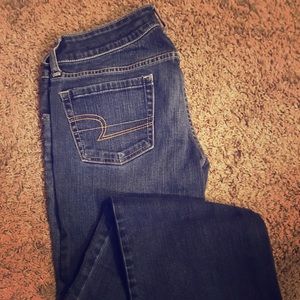 American Eagle Favorite Boyfriend Jeans Size 6